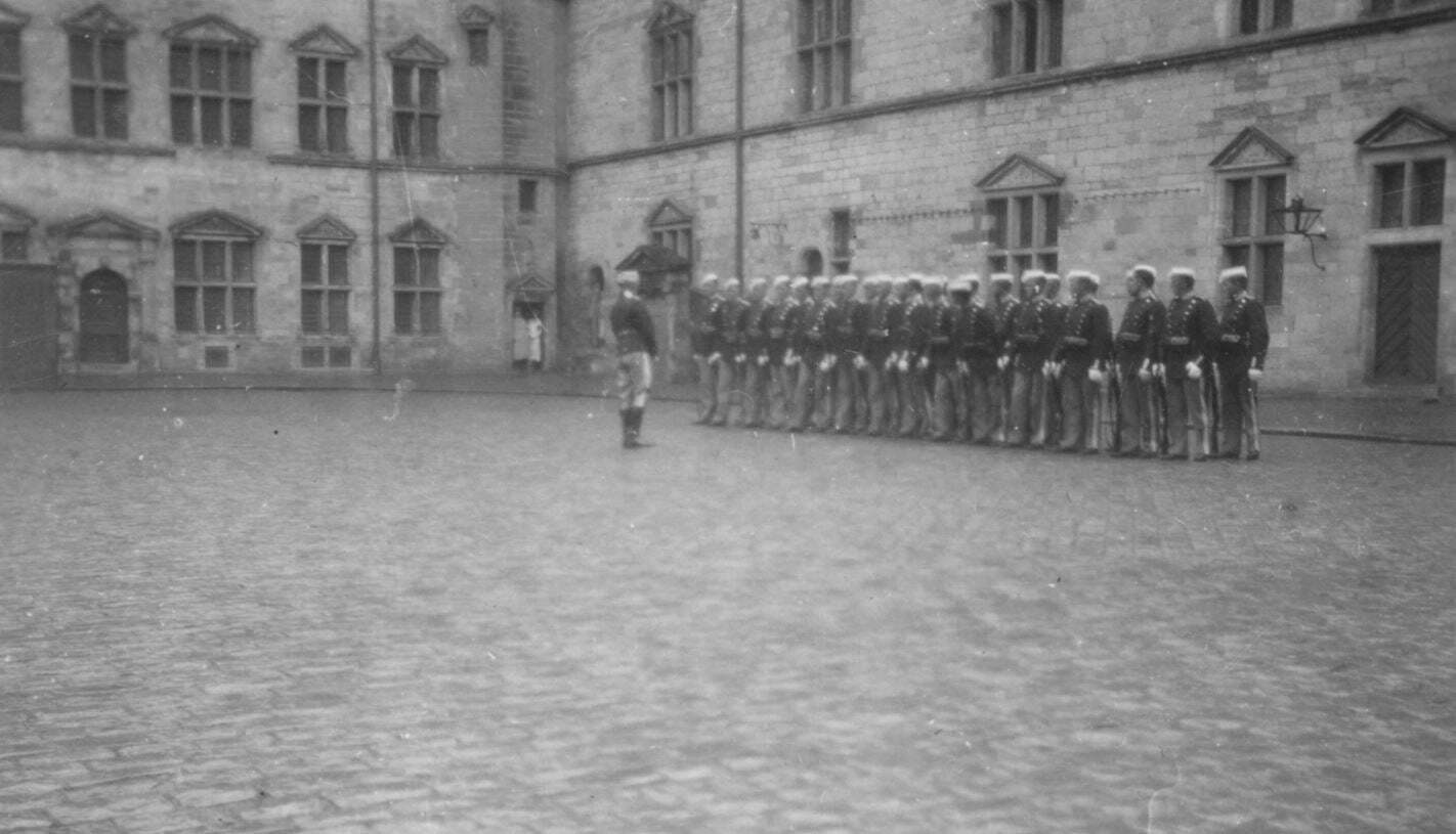 100.121 Soldater ved Kronborg cirka 1933