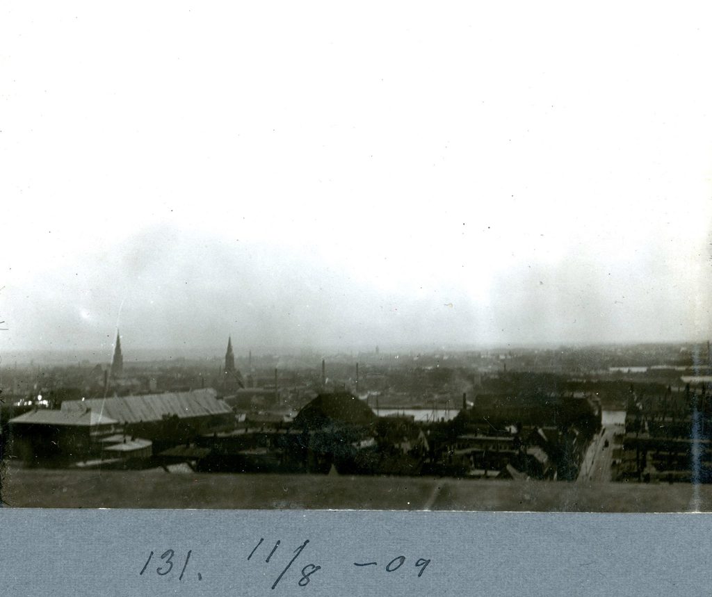 30.131 Udsigt over København 11. august 1909