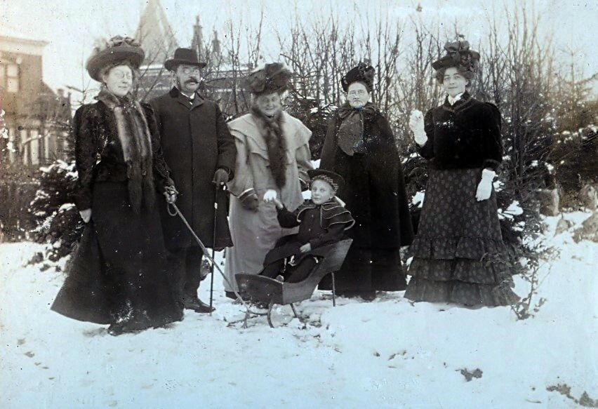 30.43 Familien Ebert december 1907