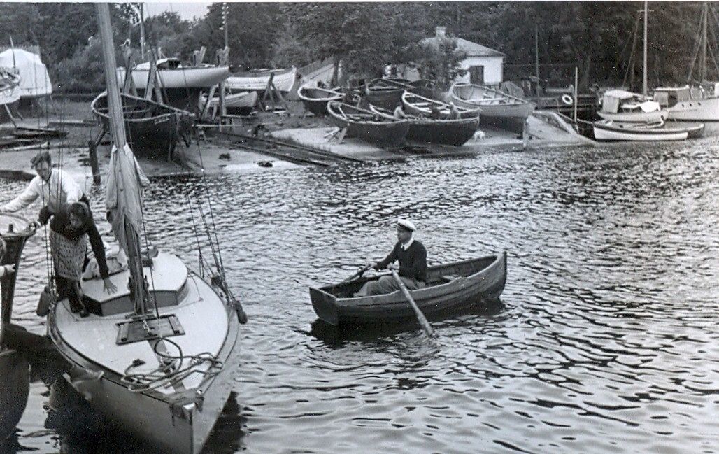 30.620 Humlebæk, sommeren 1942