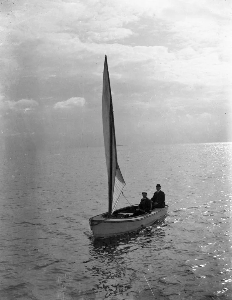 22.106 formodentlig ved badeanstalten Helgoland, Amager år 1910.