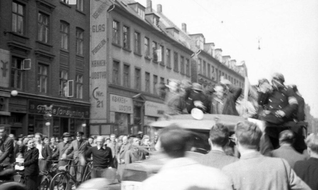 100.833 afhentning af stikkere Godthåbsvej maj 1945