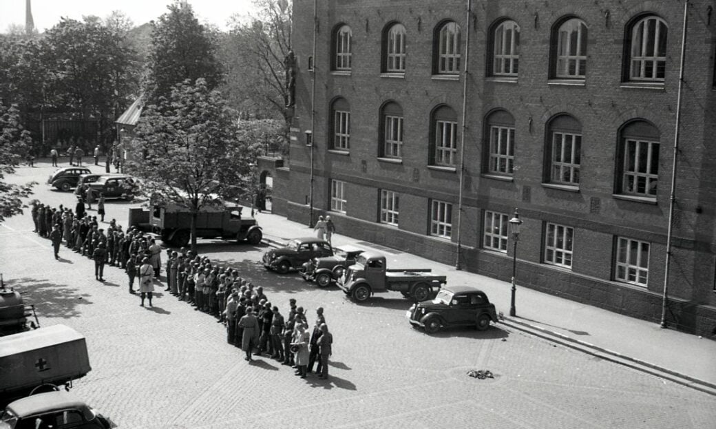 100.856 Befrielsen, maj 1945 ved hovedbrandstationen
