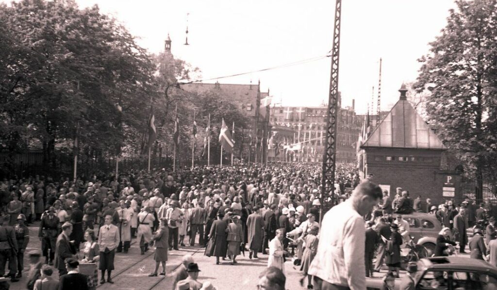 100.865 Befrielsen, maj 1945