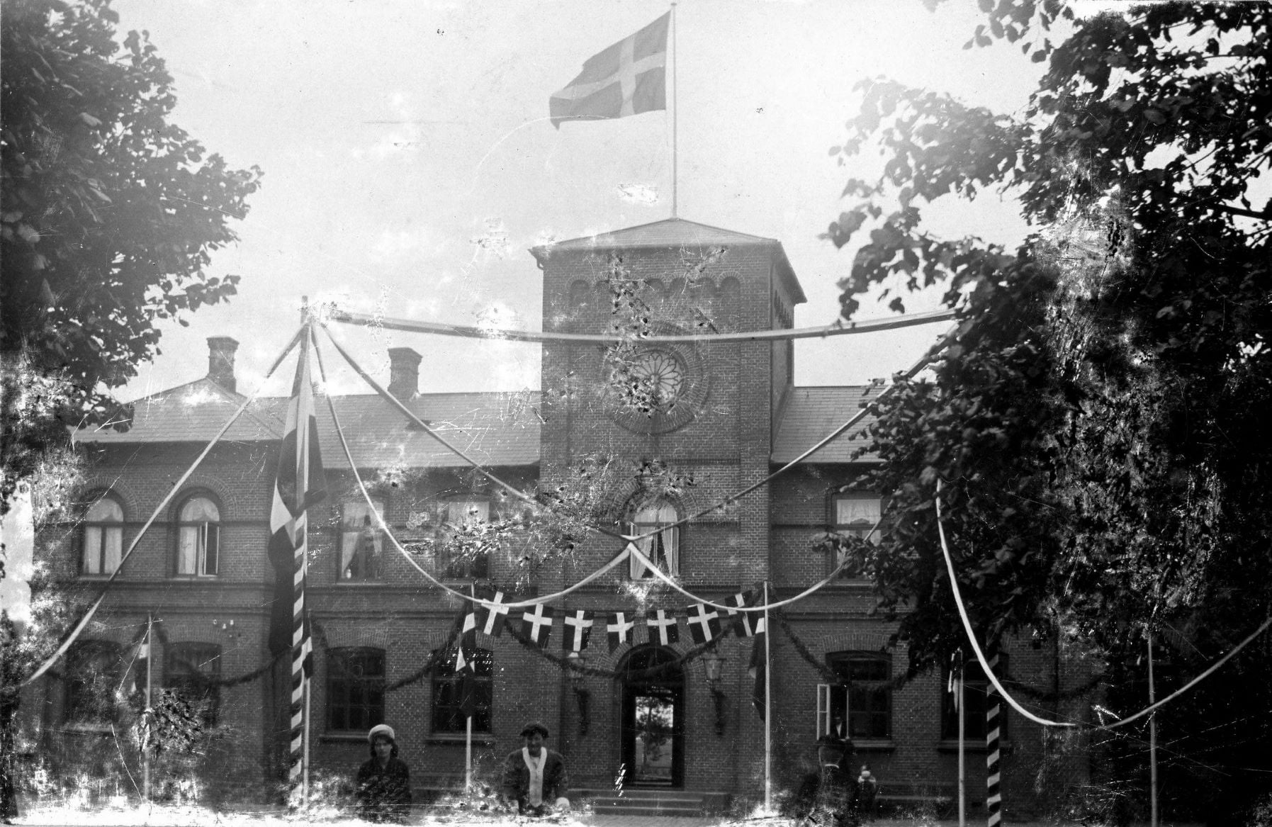 10931.17 Bogense station år 1905