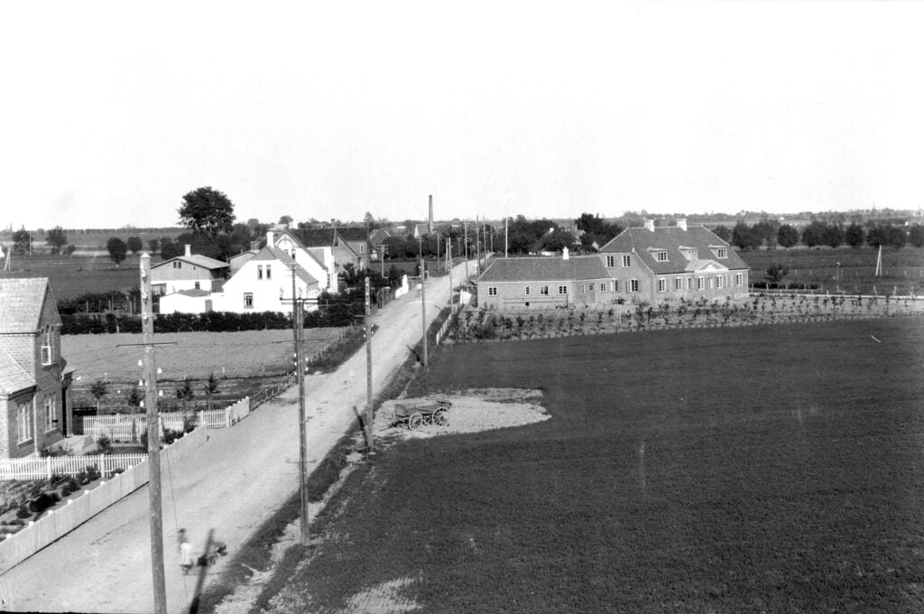 13635-5.40 Ingeniør Petersens hus ved Sdr. Ørslev Kirkevej 50b, Idestrup 8.4.1917