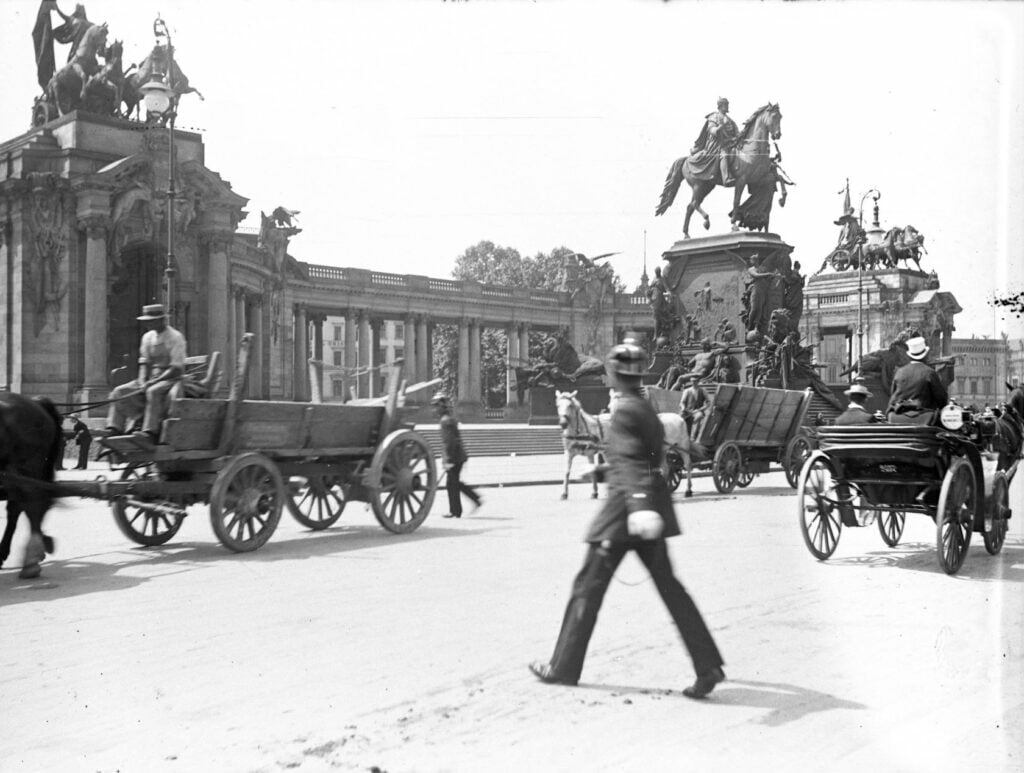 13897.14.5 Nationaldenkmal i Berlin