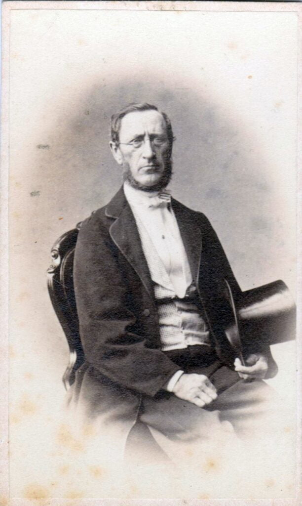 75.4 Ferdinand Felix Borch, 1805-1880, Skomagermester og officer. Fotograf Peter Christian Koch, Vesterbro nr. 43