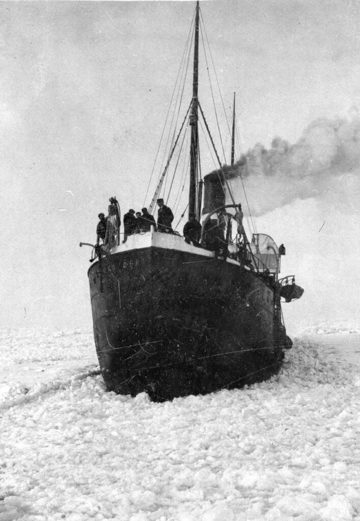 53.129 Stærkodder i isen, Storebælt 11. februar 1922