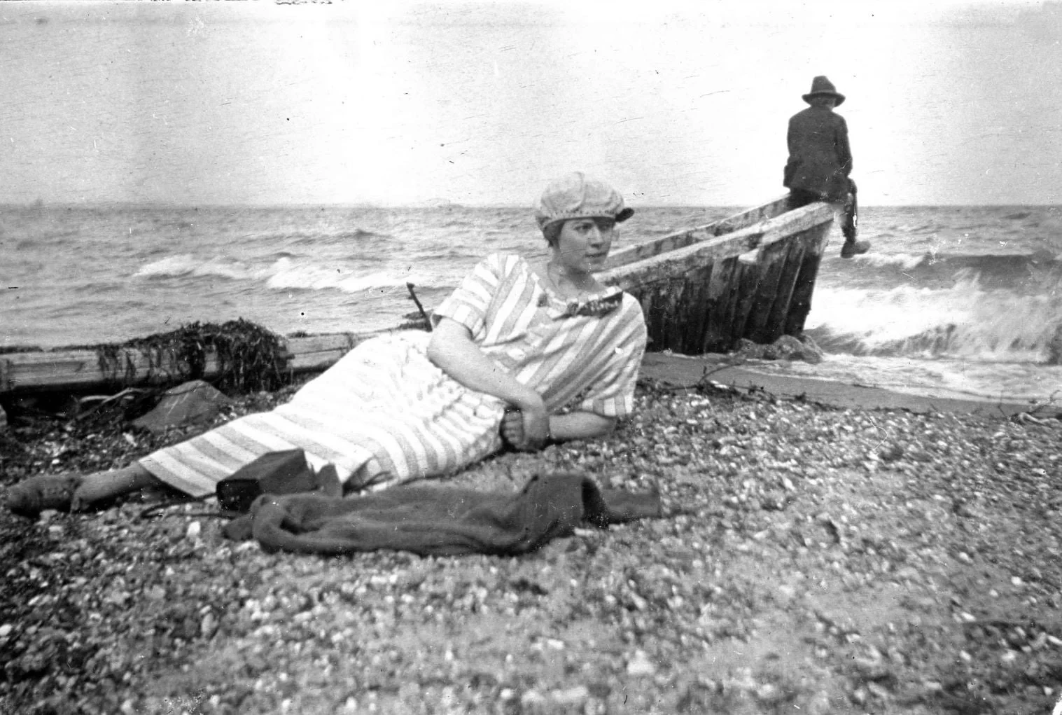 57.204 Skodsborg strand 8. juni 1924.