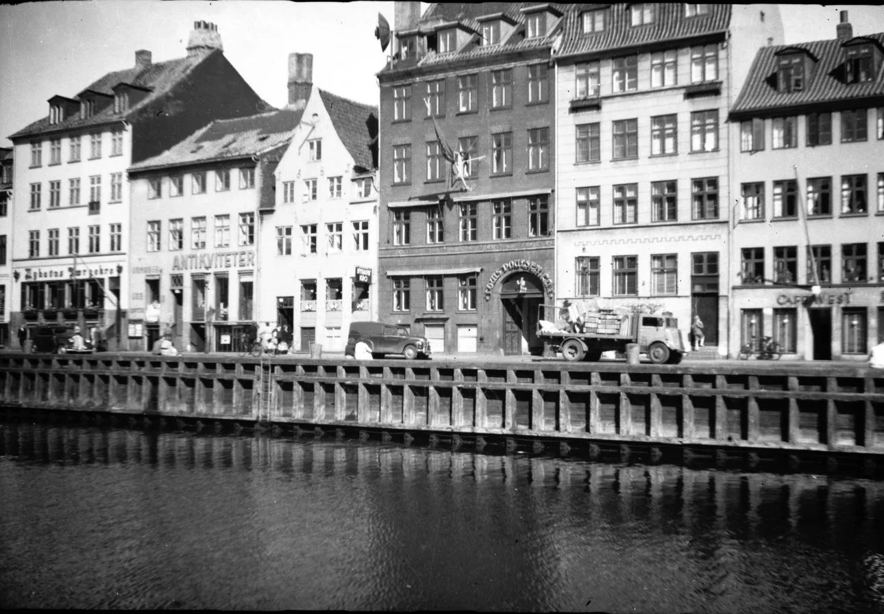 3.59 Nyhavn år 1952.