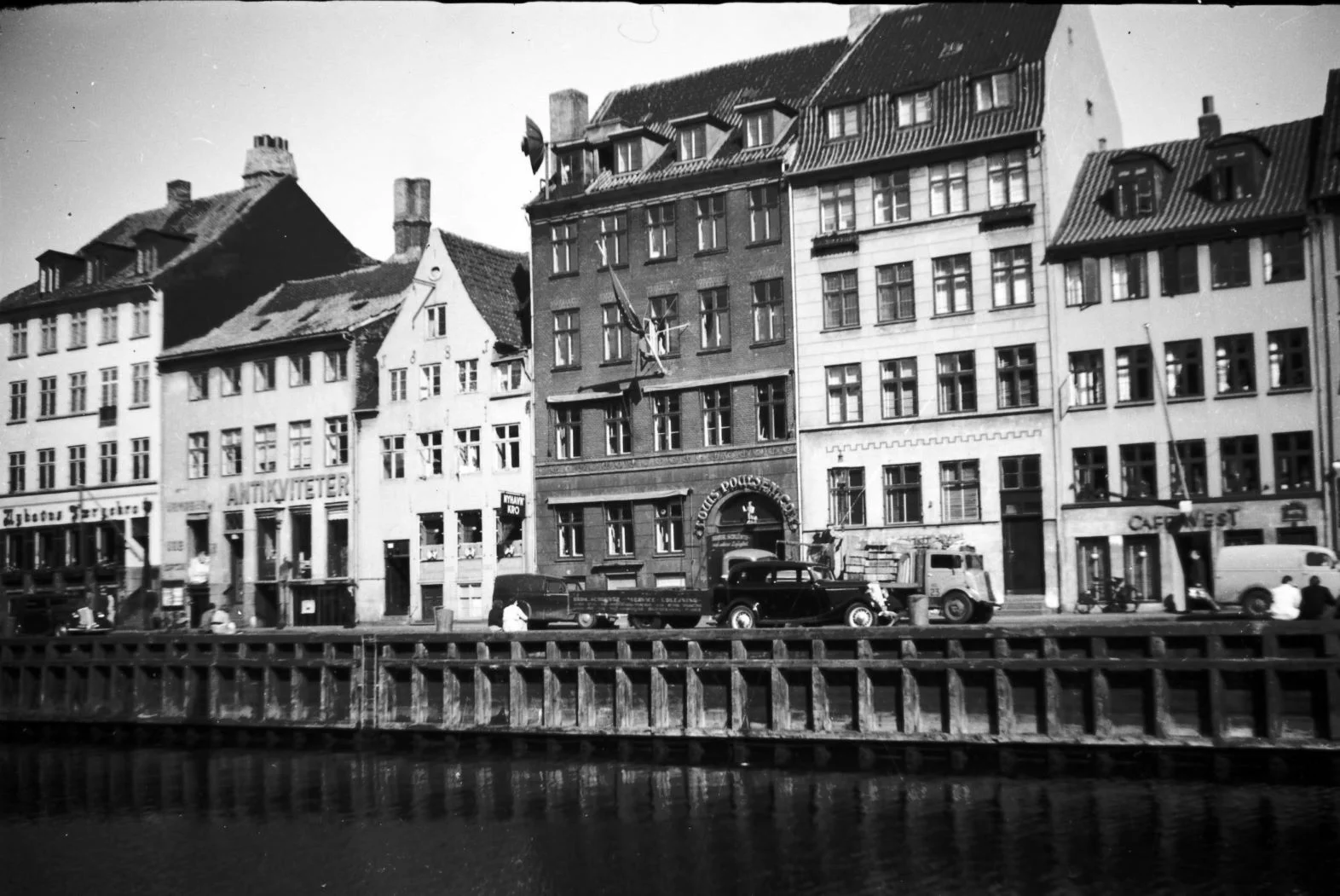 3.67 Nyhavn år 1952.