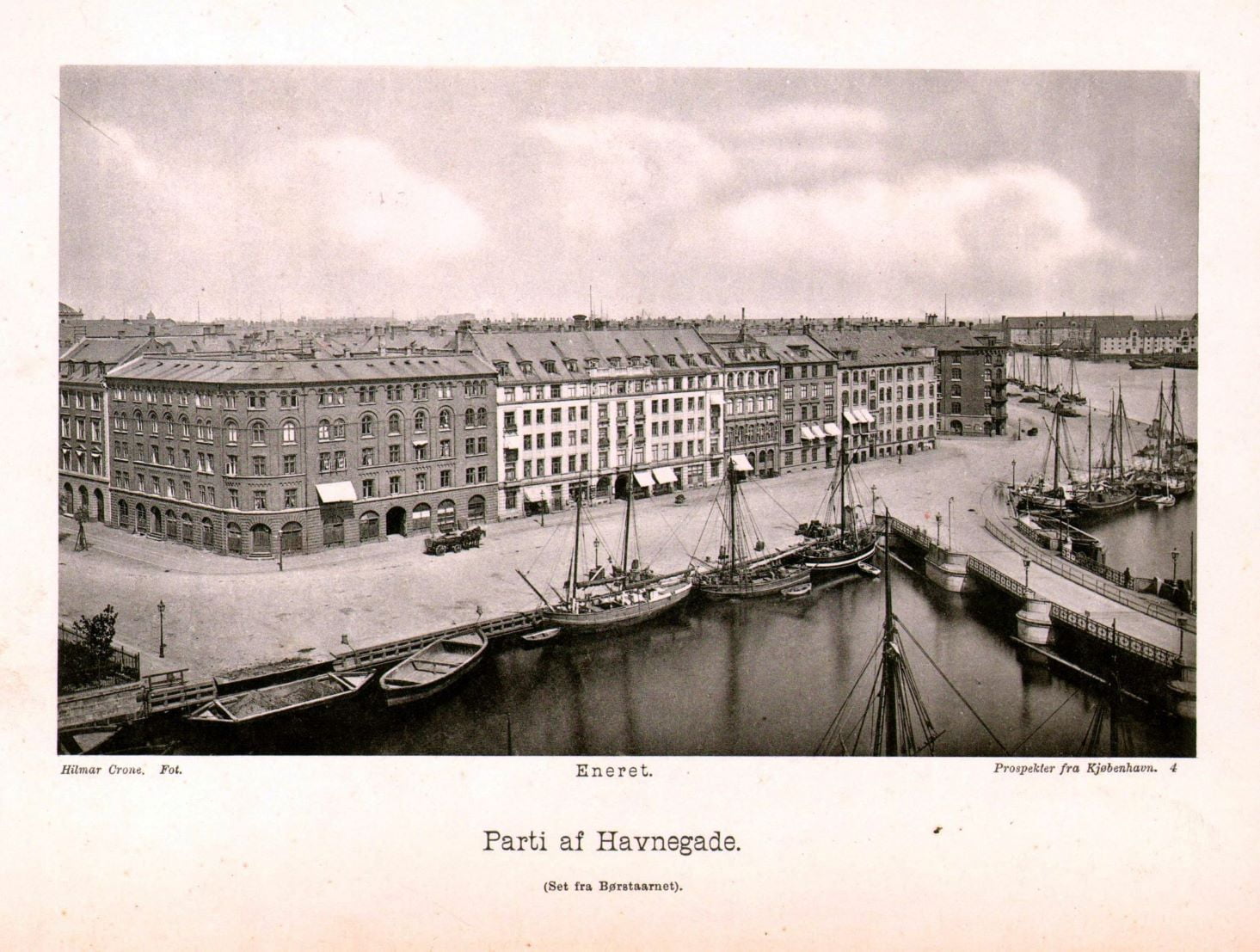 67.4 Det er et parti af Havnegade (set fra Børstaarnet)