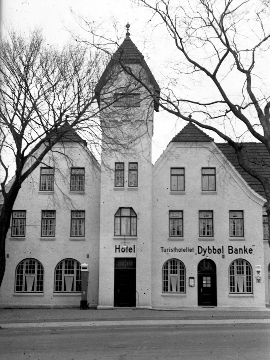 80.432 Hotel Dybbøl banke.