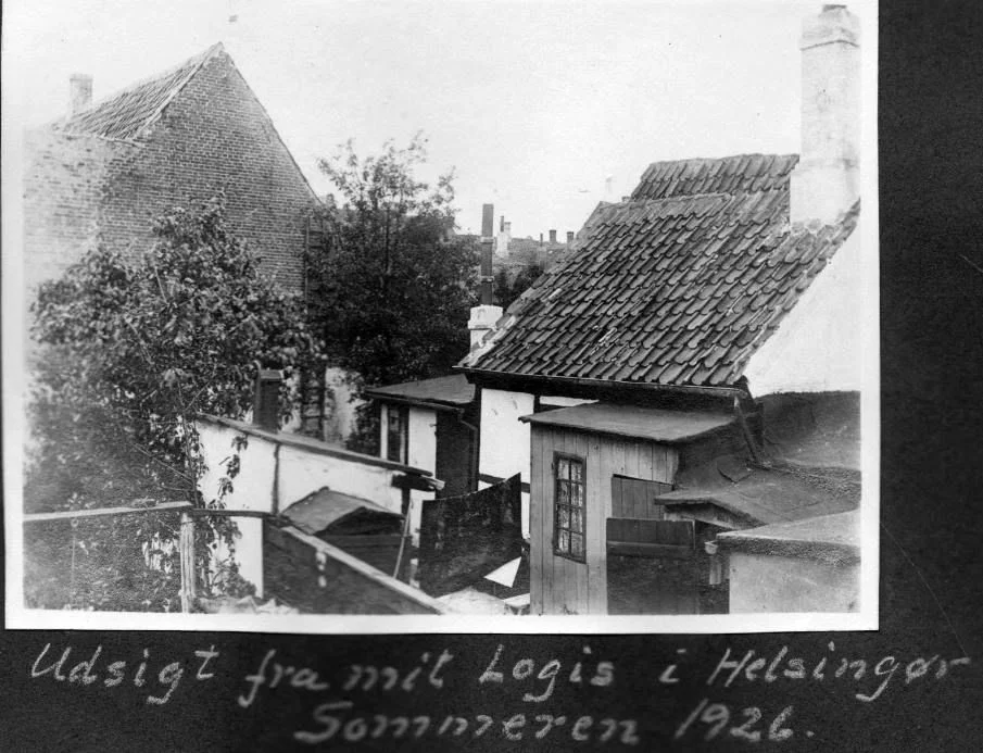 70.261 Udsigt fra mit logis sommeren 1926.