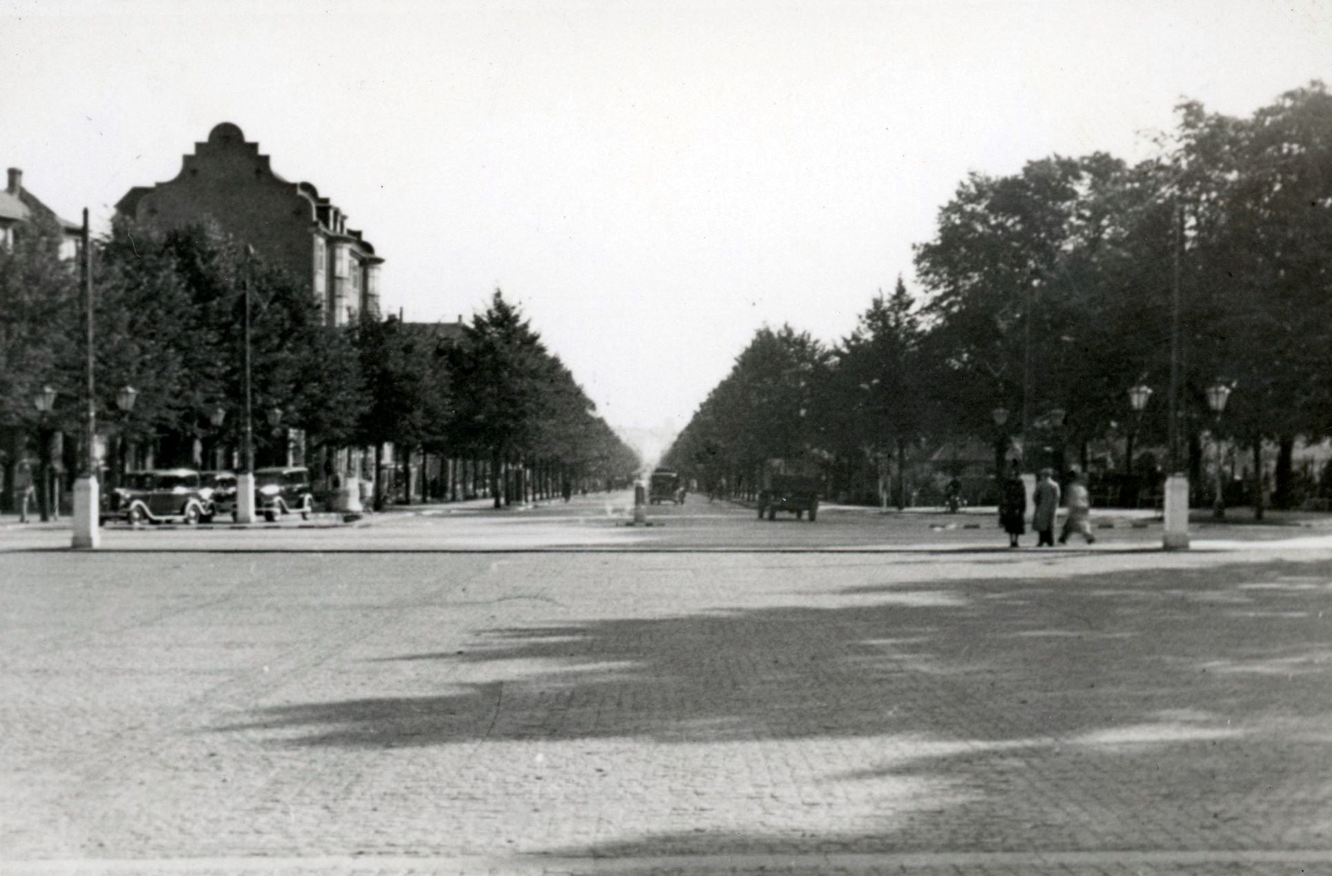 EK 1.102 Frederiksberg alle, 2000 F - år 1942.