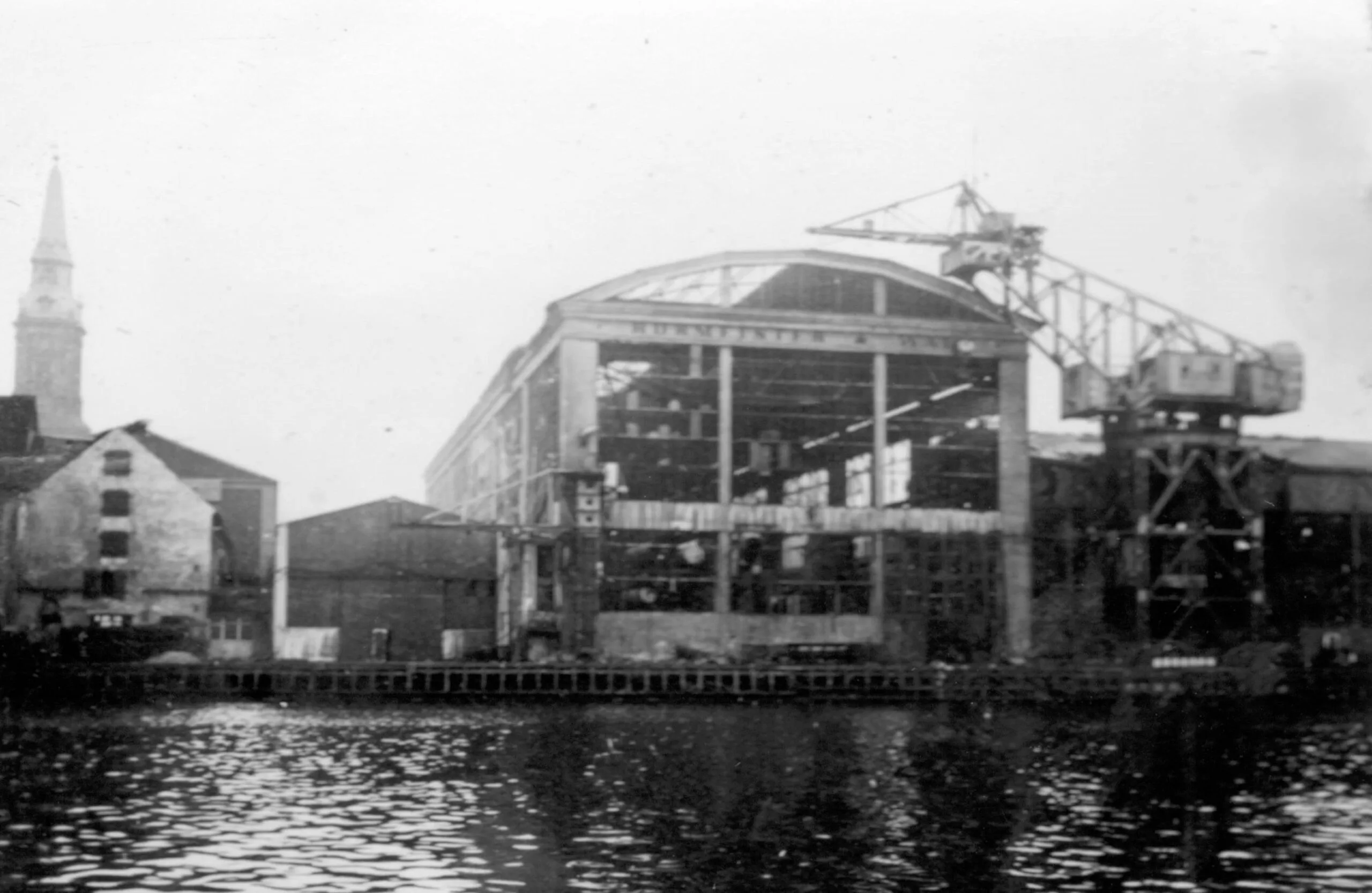 11413.6 Bombningen af Burmeister og Wain, 27. januar 1943.