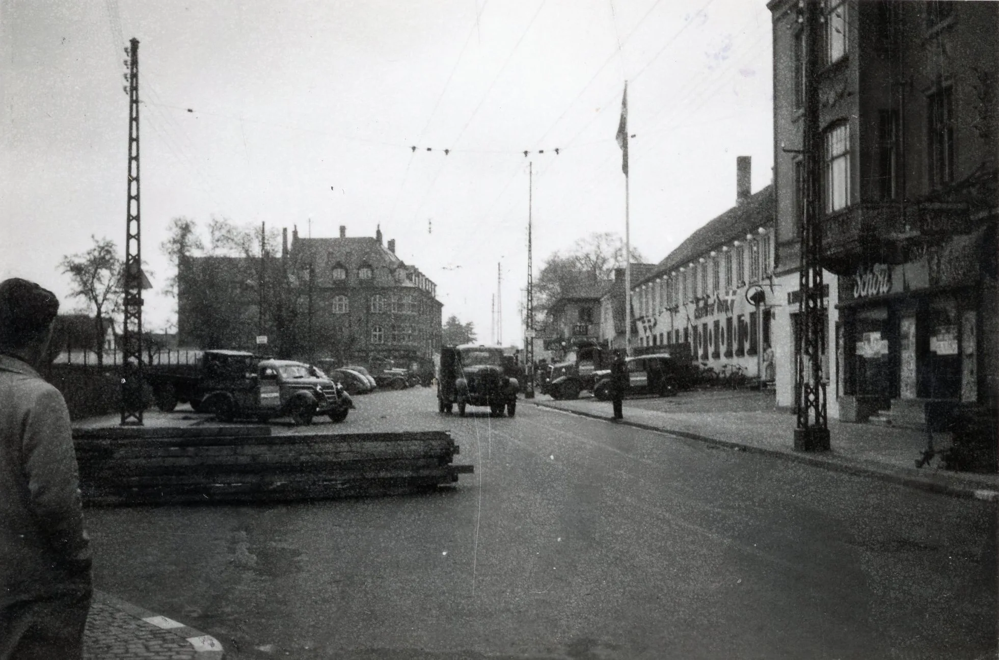 13574.14.8 Gentoftegade ud for nr. 33, Gentofte Hotel ligger til højre i billedet.