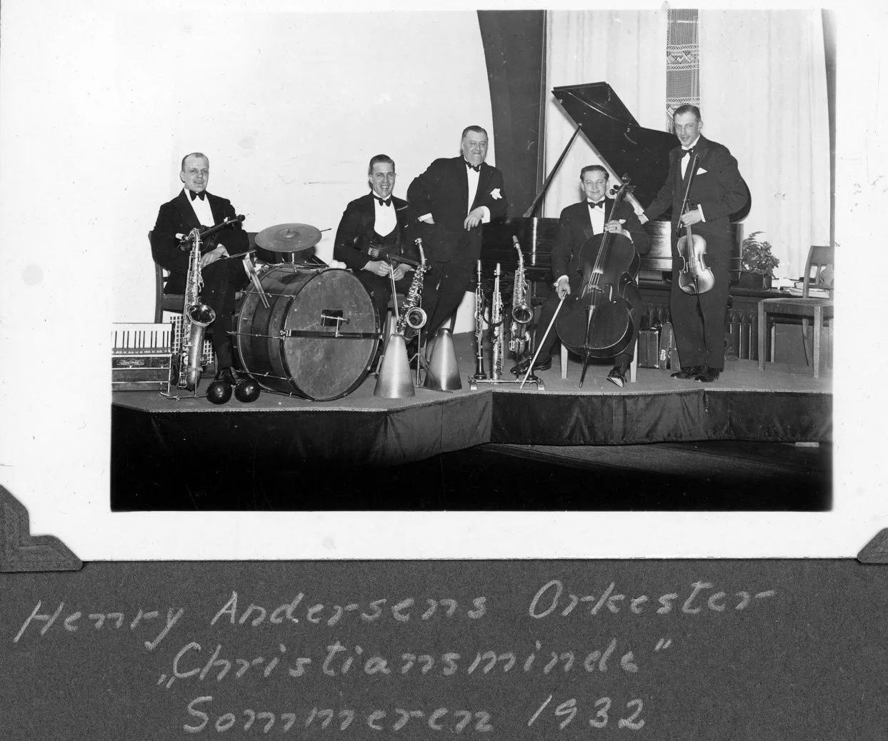 70.319 Henry Andersens Orkester i Christiansminde, sommeren 1932.