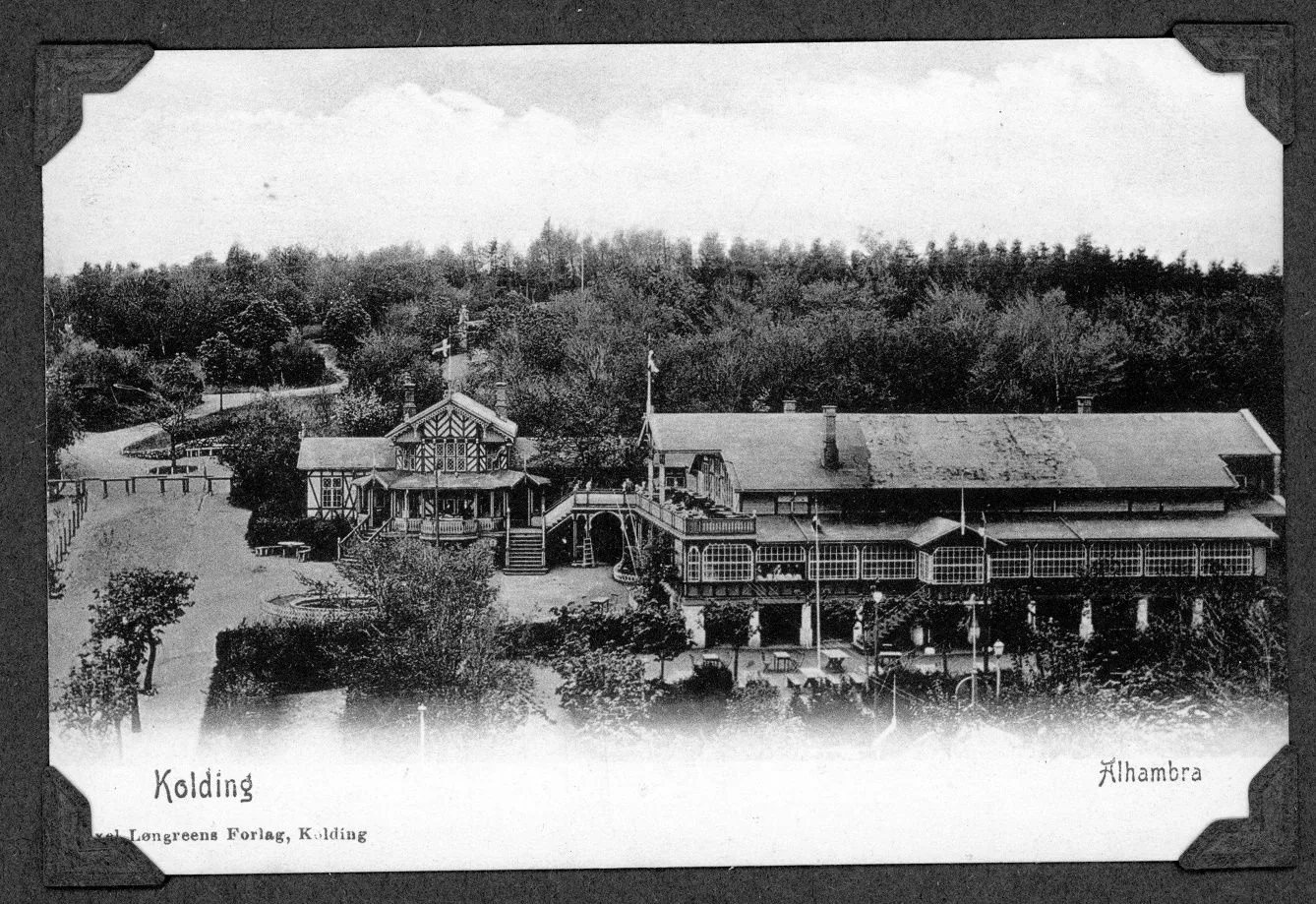 70.333 Alhambra i Kolding. Svend Lundsgaard spillede der 15.1-22.2 1928