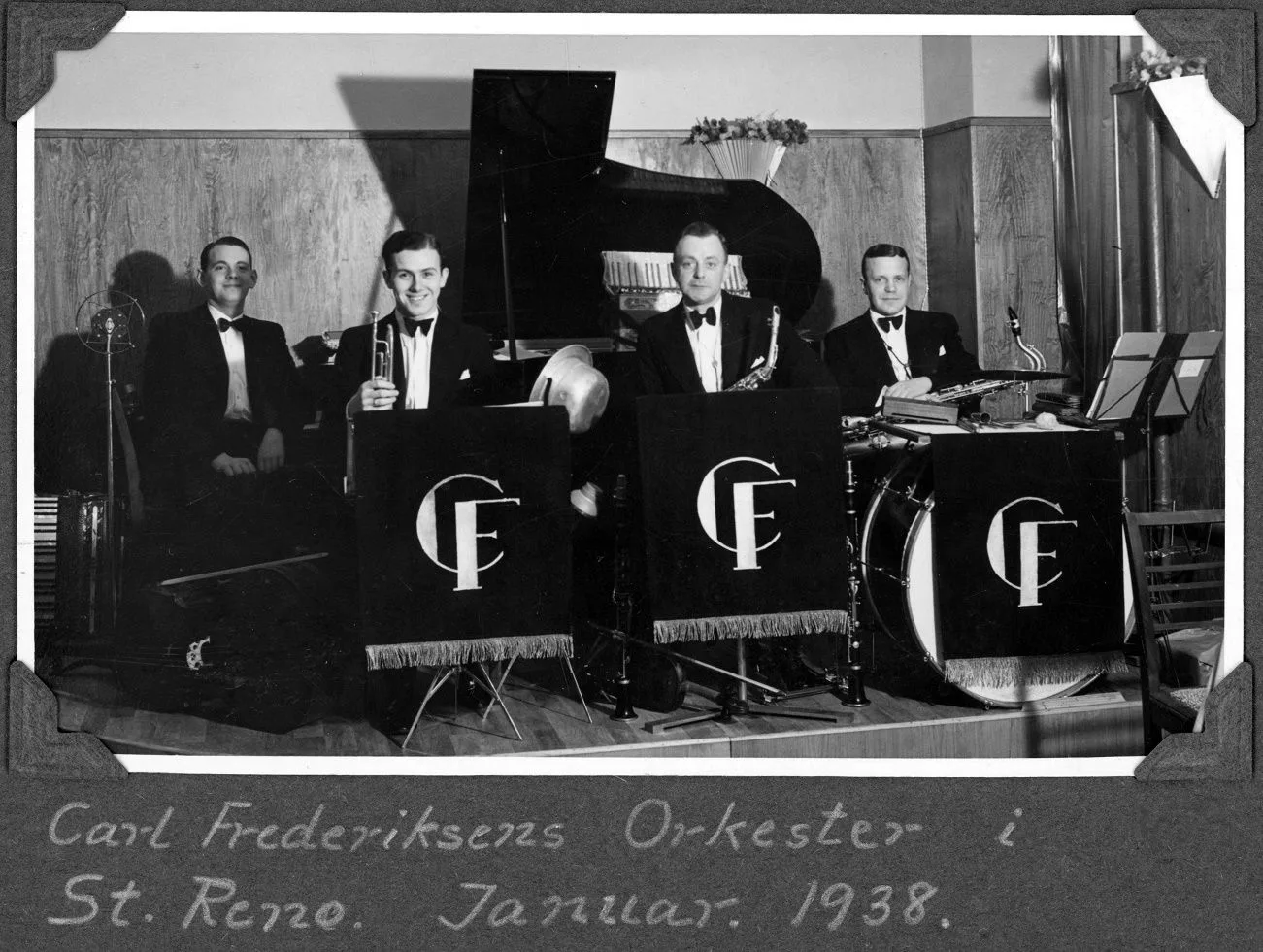 70.403 Carl Frederiksens orkester i St. Reno Januar 1938.