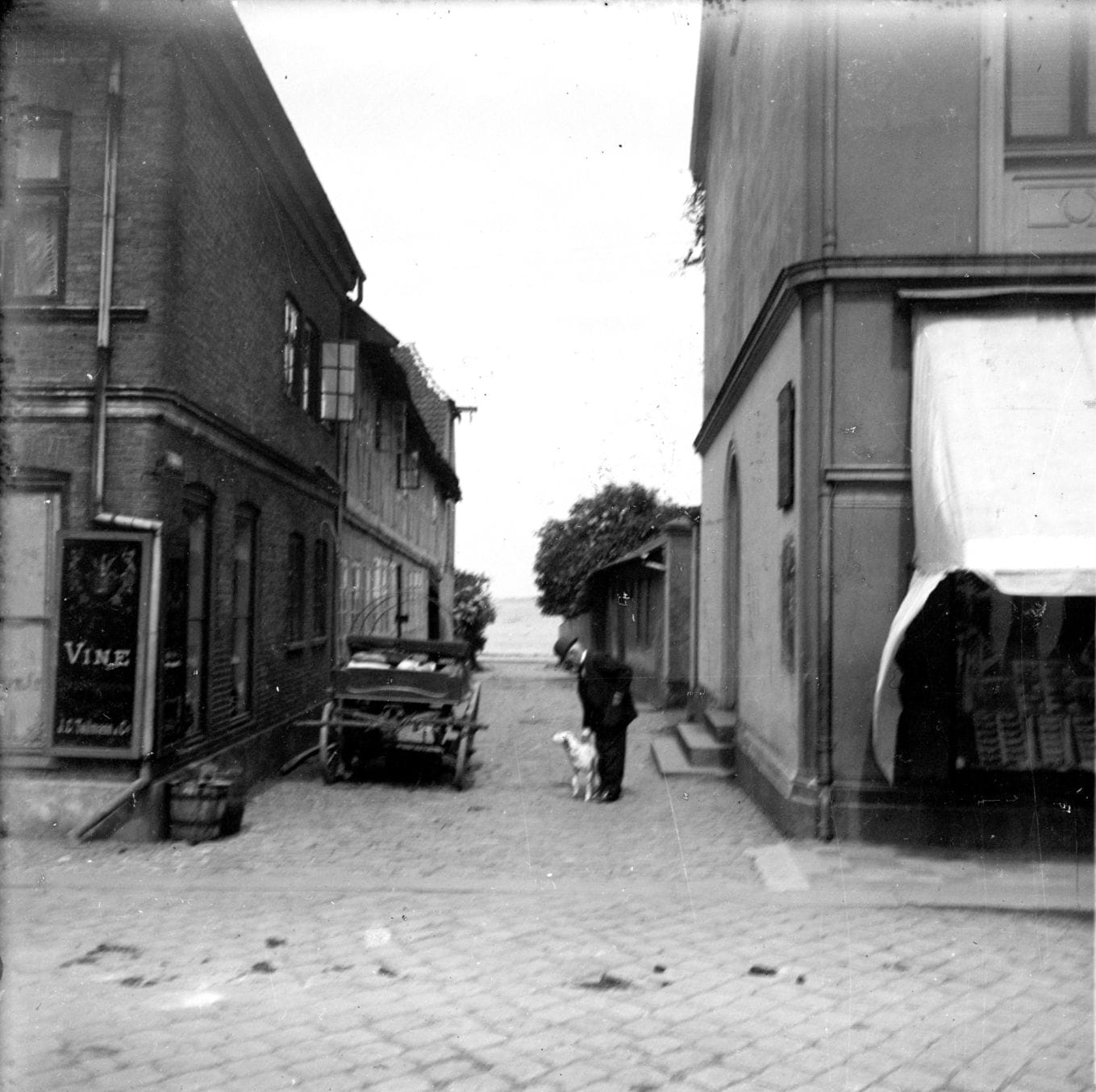 90.40 Riisings gyde, set mod havnen