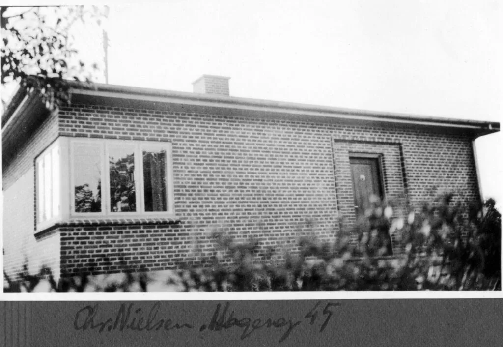 79.12 Chr. Nielsen, Høgevej 45 år 1933