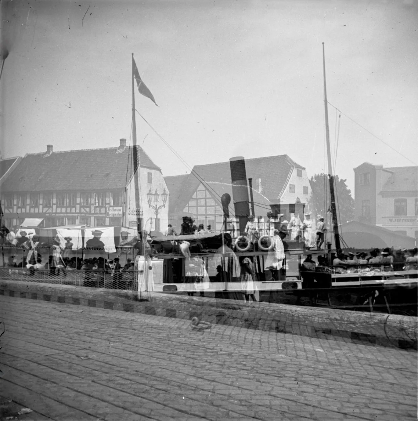 90.54 90.54 Fredericia havn, Dobbelteksponering.