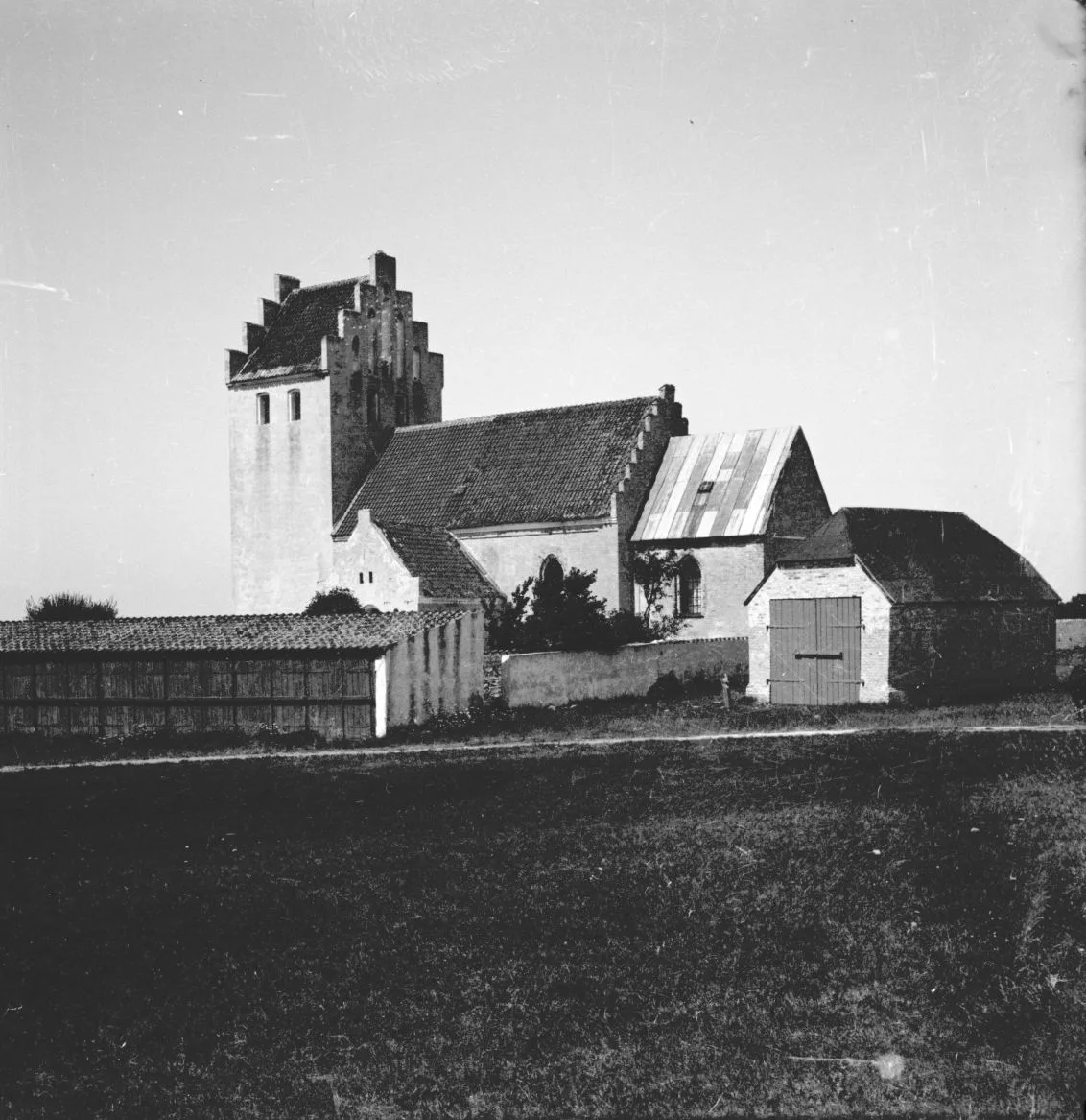 90.147 Rørvig kirke.