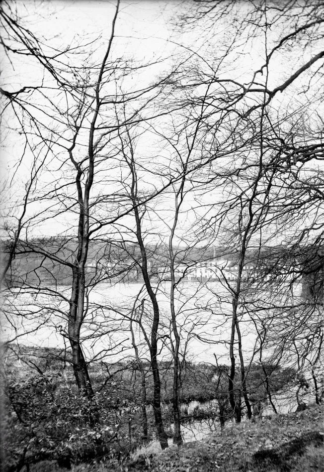 90.640 Udsigt mod Stampen, vandmølle ved Mølleåen, Rådvad.