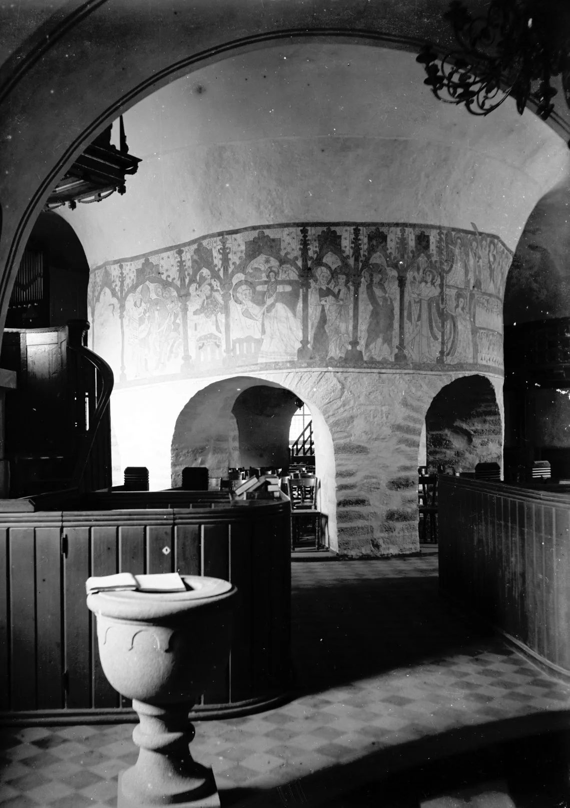 90.700 Østerlars kirke.