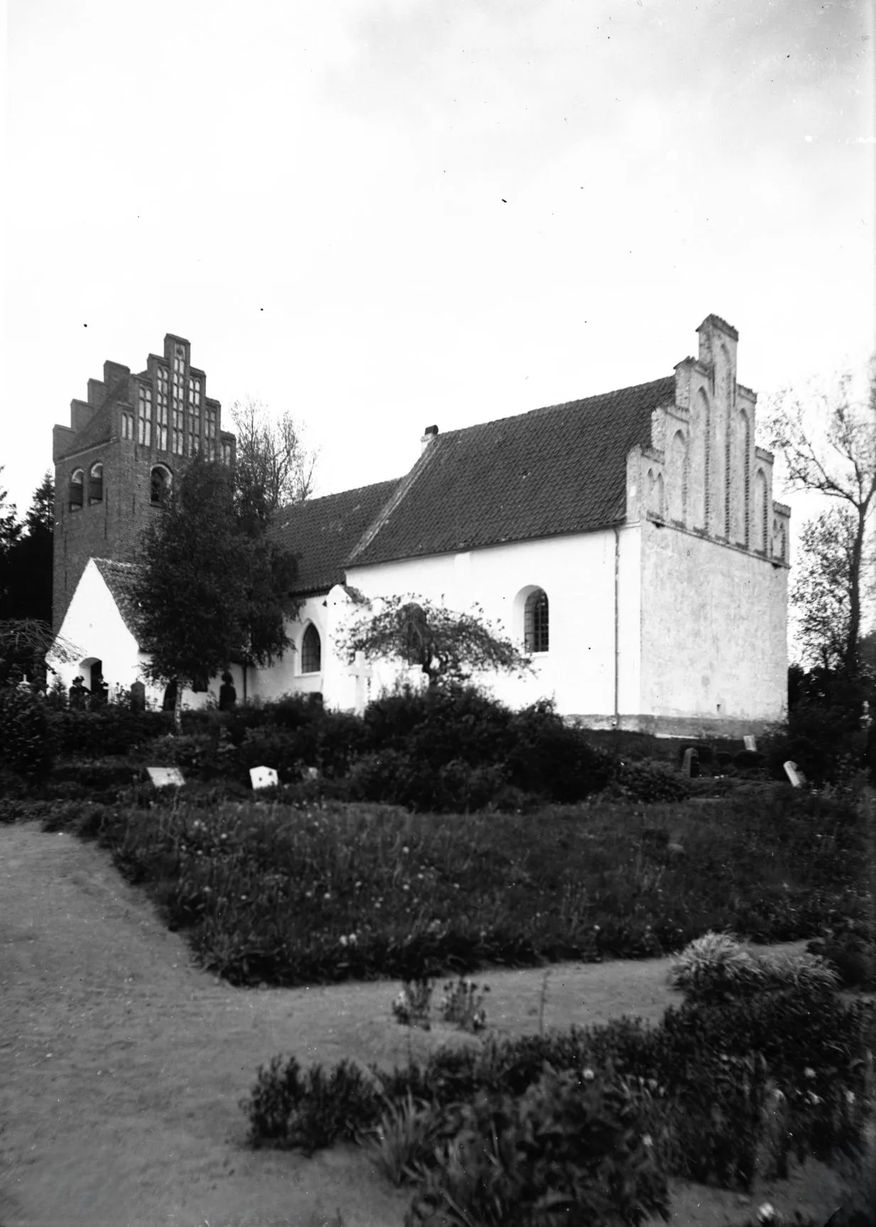 90.731 Tibirke kirke