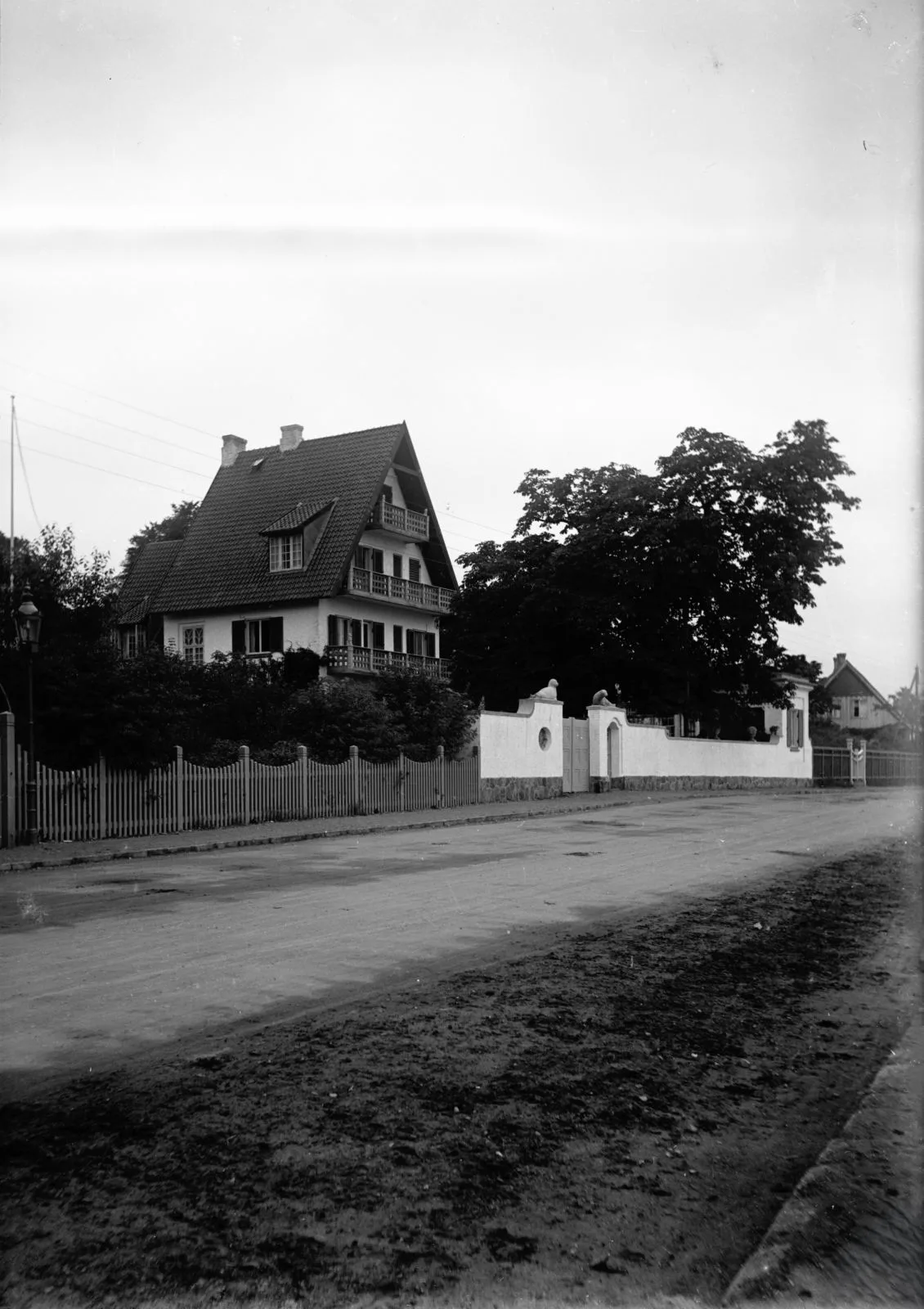 90.887 Strandvejen ved Vedbæk.