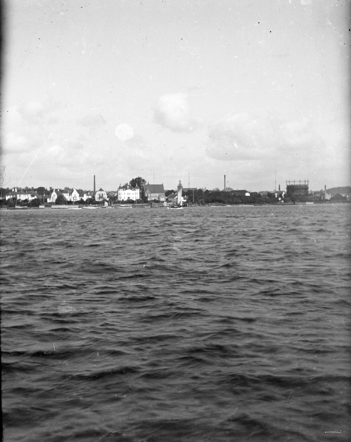 90.961 Udsigt mod Svendborg fra færgelejet ved Vindeby.