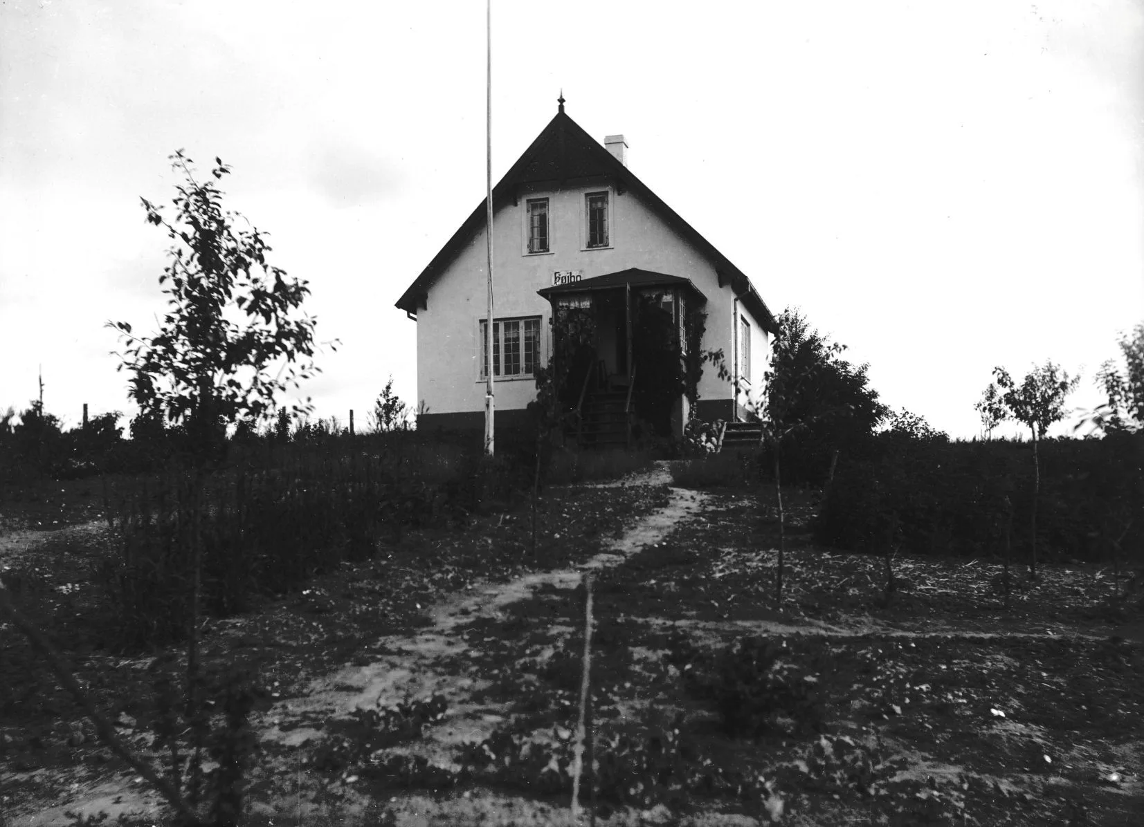 90.1355 Højbo, skadet negativ.
