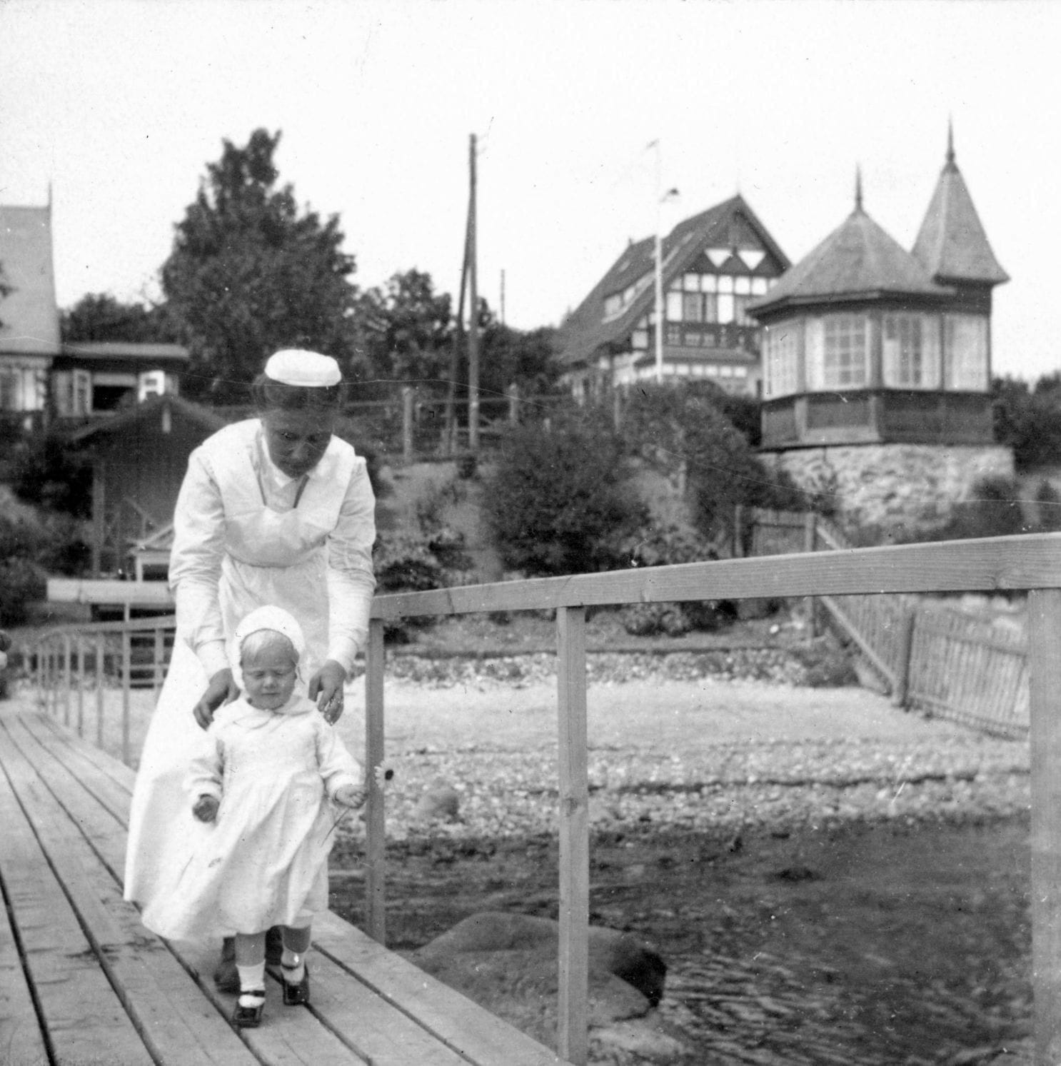 81.66 Snekkersten 1913- Strandvejen 100 D