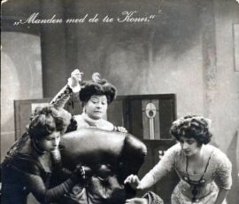 14608.86 Manden med de tre koner. Gerda Christoffersen, Amanda Lund, Gerda Krum, Holger Reenberg, Casino 1909.